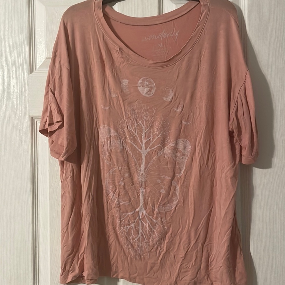 Pink tee